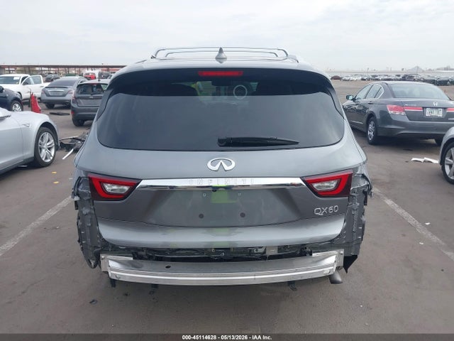 INFINITI Qx Luxe