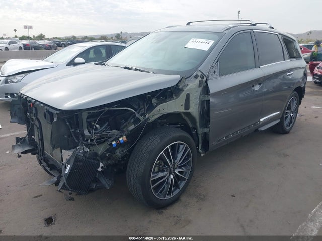INFINITI Qx Luxe