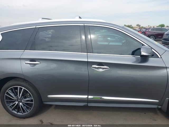 INFINITI Qx Luxe