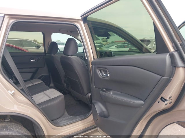 Nissan Rogue Sv Fwd