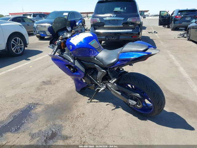 Yamaha Yzfr7