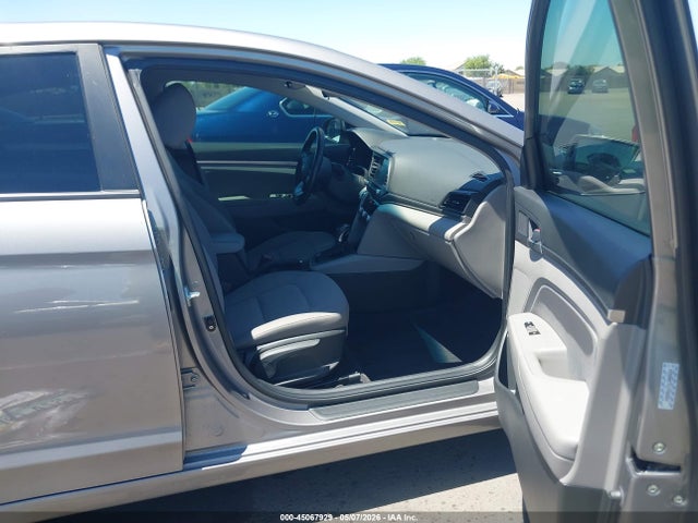 Hyundai ELANTRA Value Edition