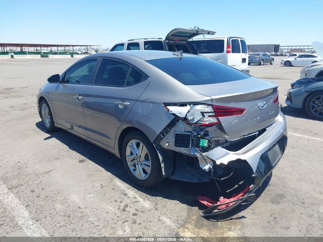 Hyundai ELANTRA Value Edition