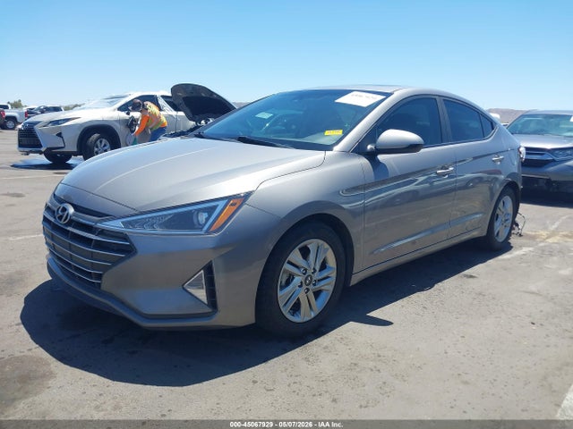 Hyundai ELANTRA Value Edition