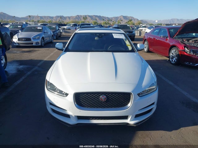 Jaguar XE 25t Premium