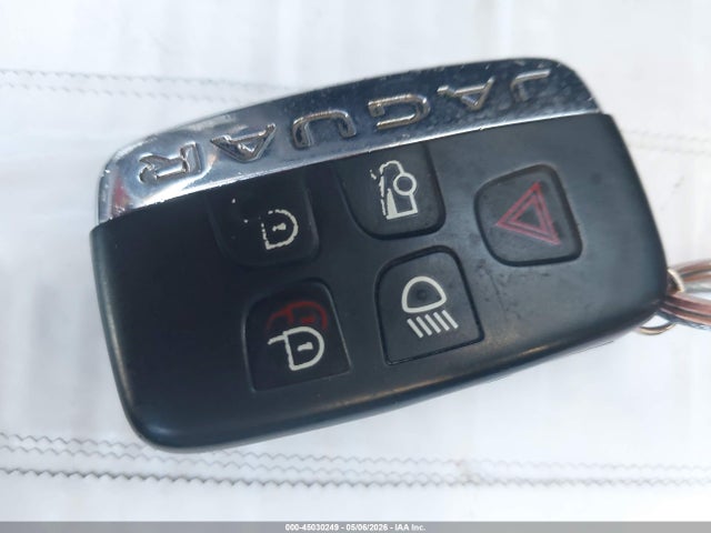 Jaguar XE 25t Premium