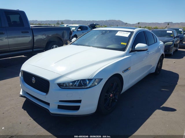 Jaguar XE 25t Premium