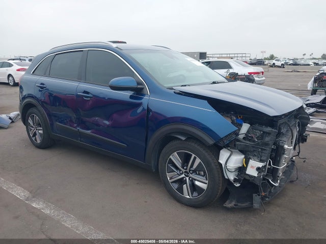 Salvage Kia Niro Image