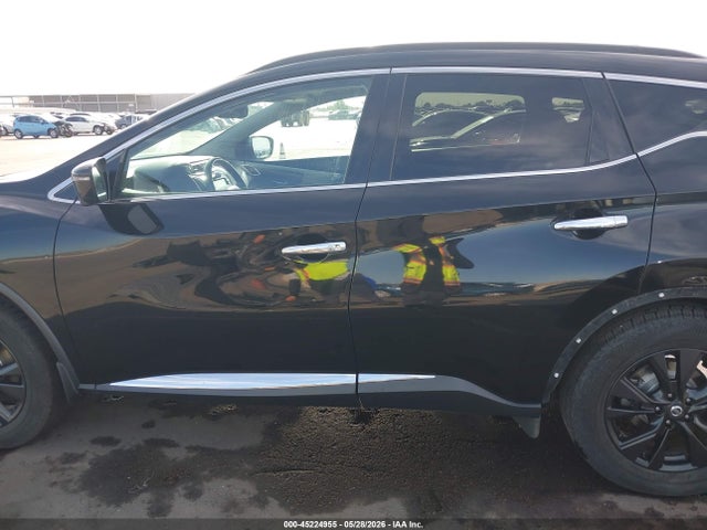 Nissan Murano Sv