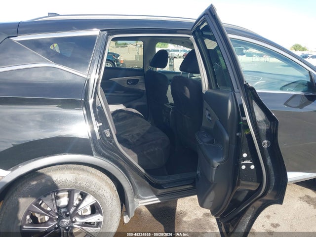 Nissan Murano Sv