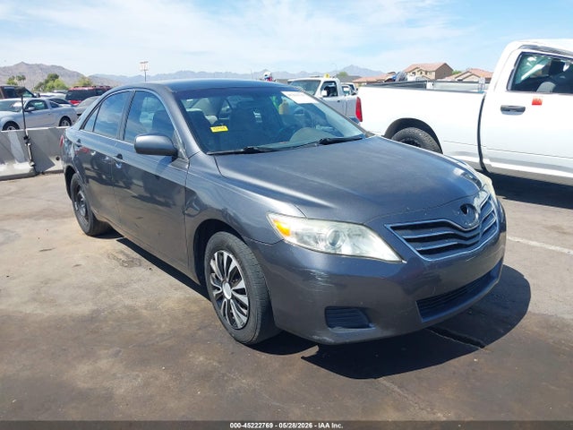 Salvage Toyota Camry Image