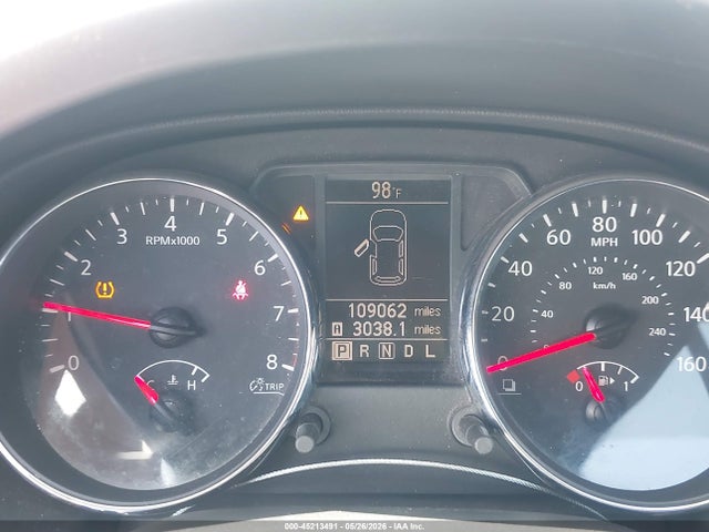 Nissan Rogue S