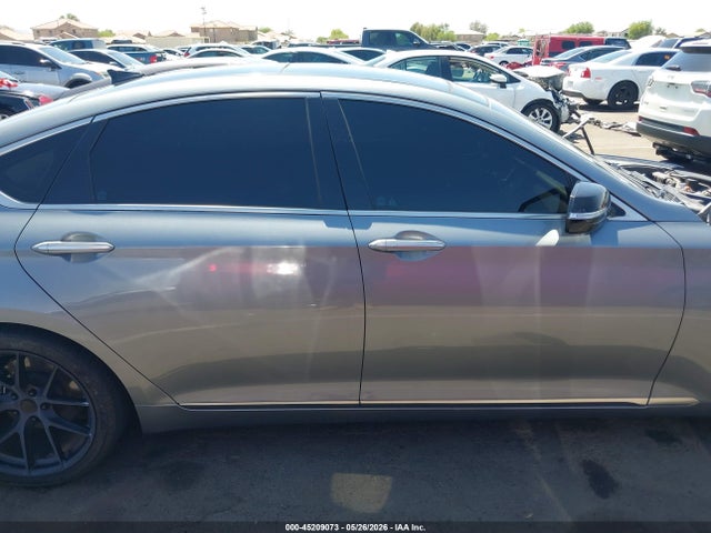 Hyundai Genesis 5.0