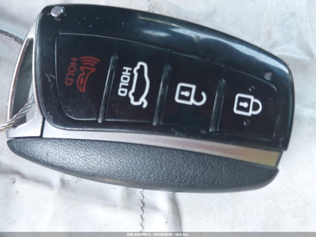 Hyundai Genesis 5.0