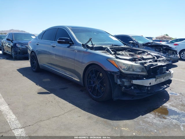 Salvage Hyundai Genesis Image