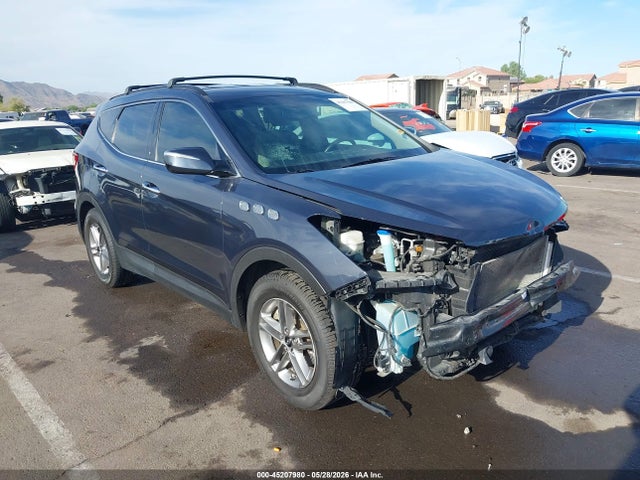 Salvage Hyundai SANTA FE Image