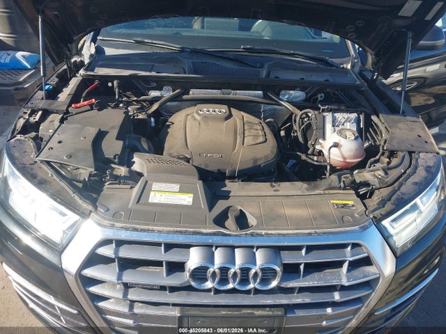 Audi Q5 45 Premium