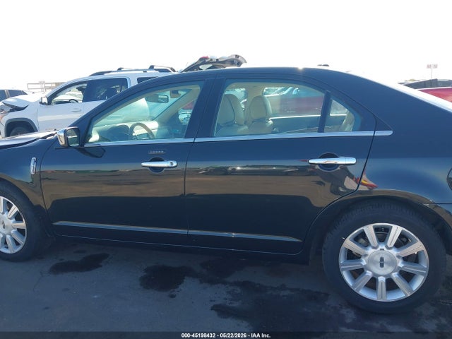 Lincoln MKZ