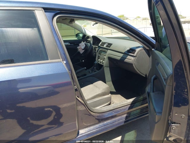 Volkswagen Passat 2.5l S