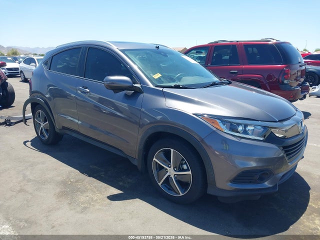 Salvage Honda HR-V Image