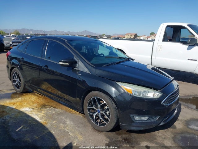 Salvage Ford Focus Image