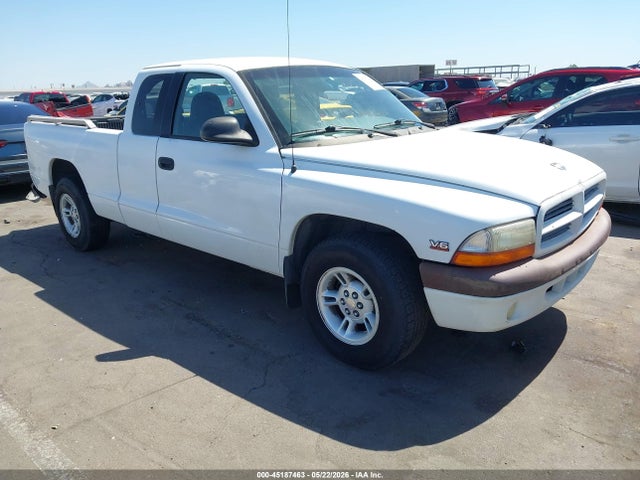 Salvage Dodge Dakota Image