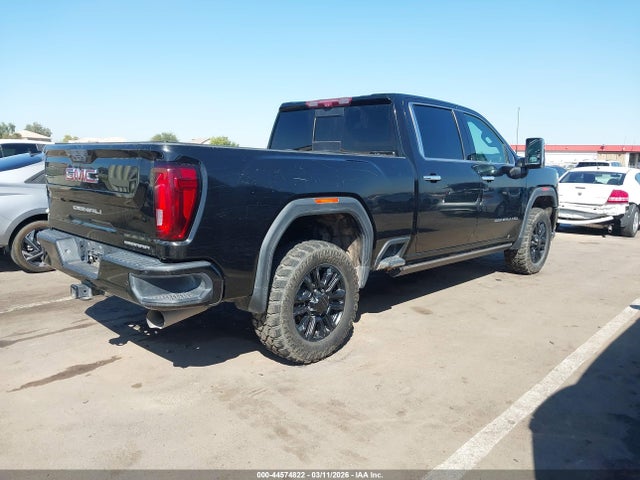 General Motors Sierra 2500HD 4wd  Standard Bed Denali
