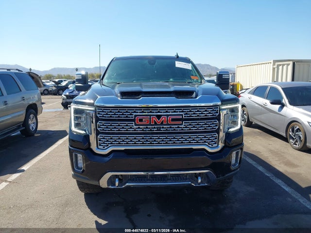 General Motors Sierra 2500HD 4wd  Standard Bed Denali