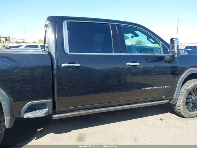 General Motors Sierra 2500HD 4wd  Standard Bed Denali
