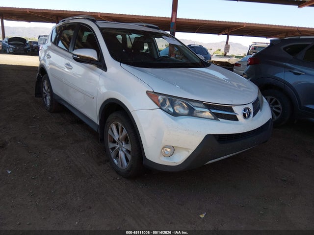 Salvage Toyota RAV4 Image