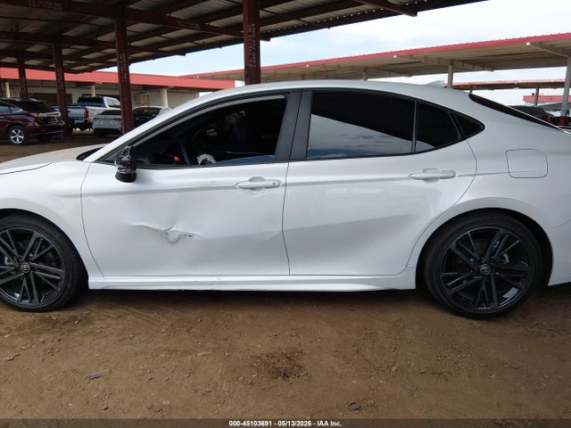 Toyota Camry Xse