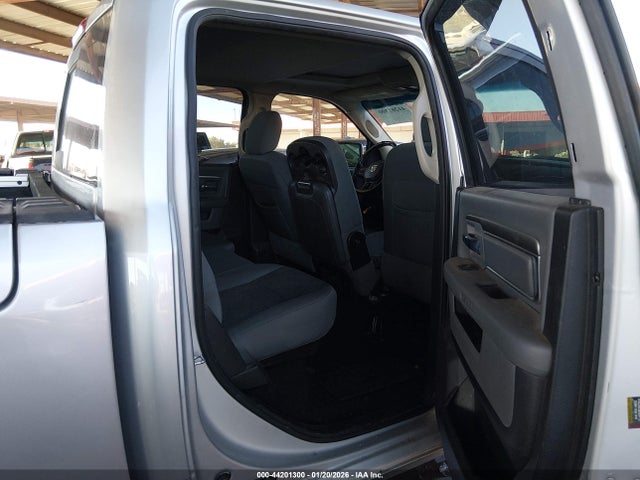 Ram 1500 Big Horn  4x4 5'7 Box