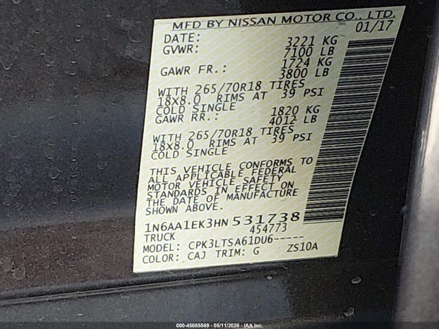 Nissan Titan Sv