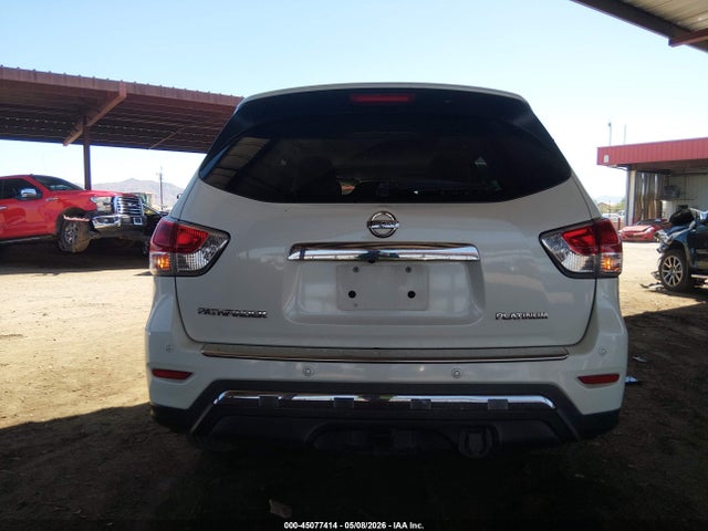 Nissan Pathfinder Platinum