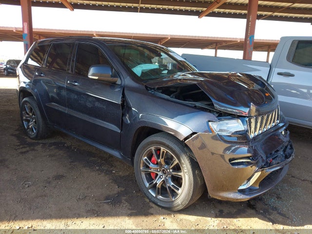 Salvage Jeep Grand Cherokee Image