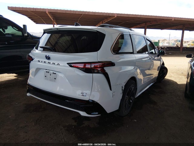 Toyota Sienna Xse