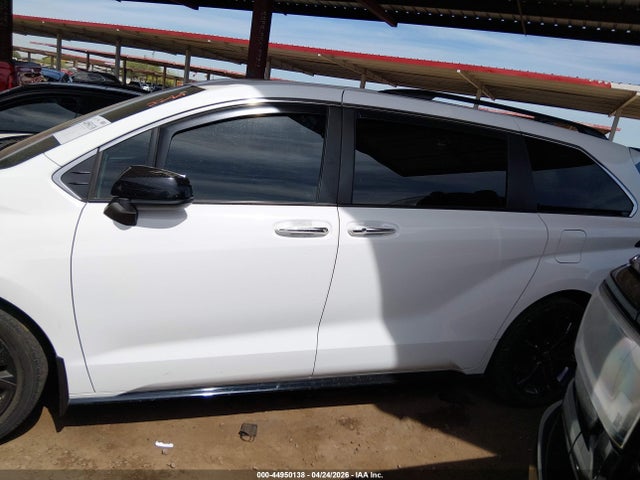 Toyota Sienna Xse