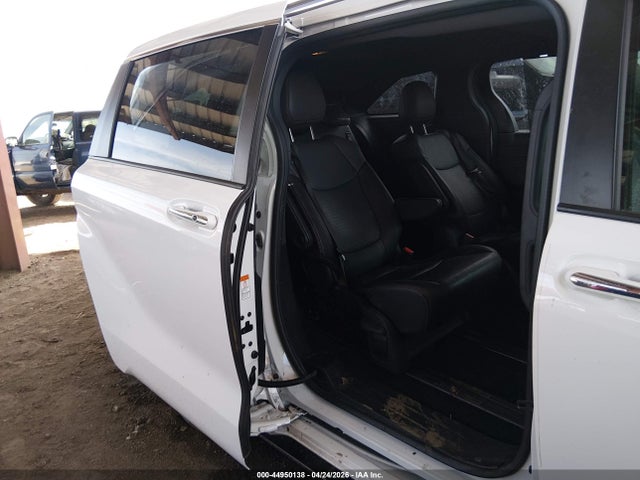 Toyota Sienna Xse