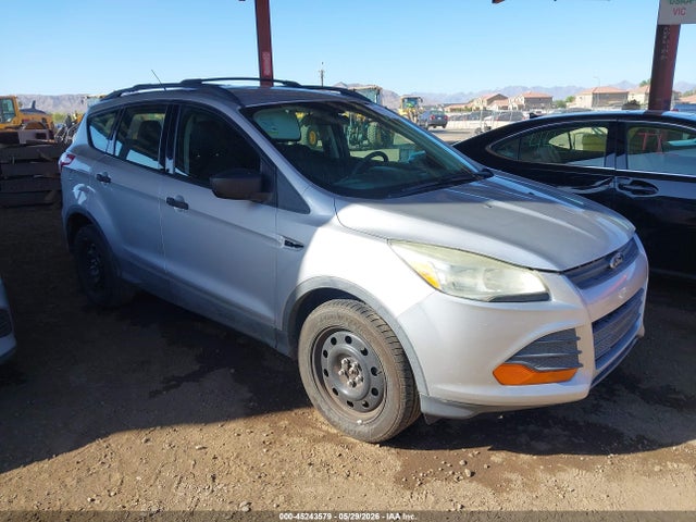 Salvage Ford Escape Image