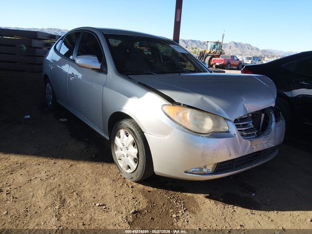 Salvage Hyundai ELANTRA Image
