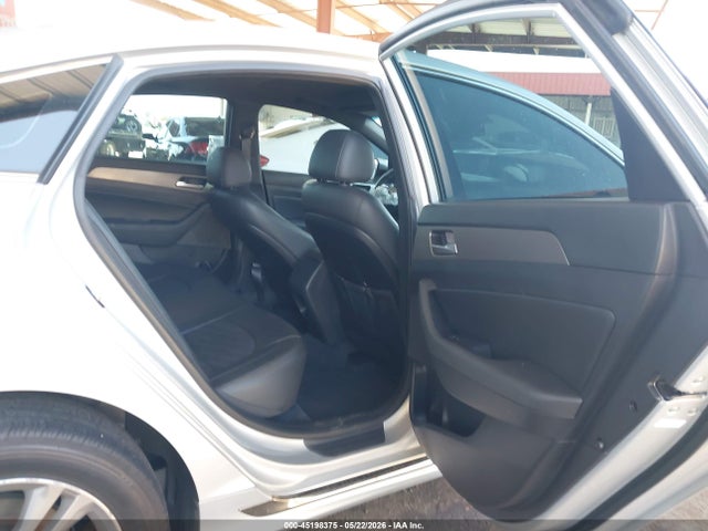 Hyundai SONATA Sport