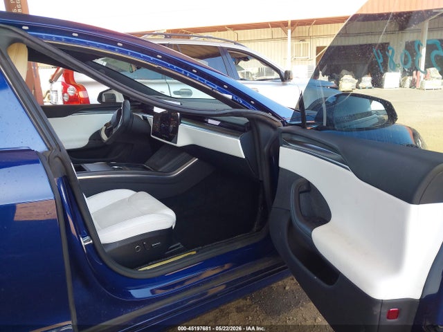Tesla Model S Plaid Tri Motor All-wheel Drive