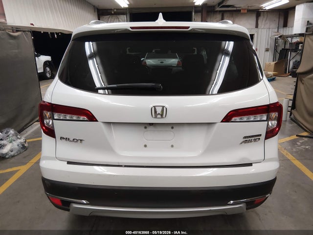 Honda Pilot Awd Touring 8 Passenger