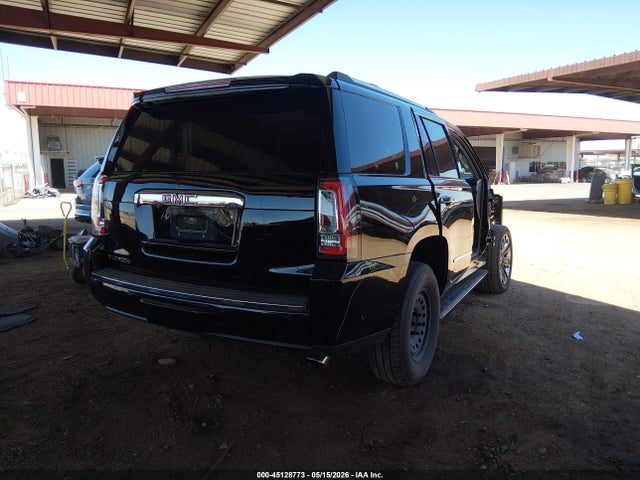 GMC Yukon Denali