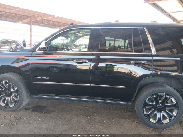 GMC Yukon Denali