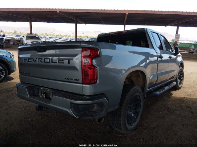 Chevrolet Silverado 1500 2wd  Standard Bed Custom