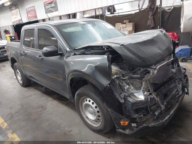 Salvage Ford Maverick Image