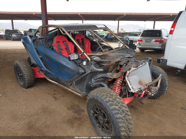 Salvage Can-Am Maverick R Image
