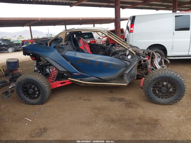 Can-Am Maverick R X Rs