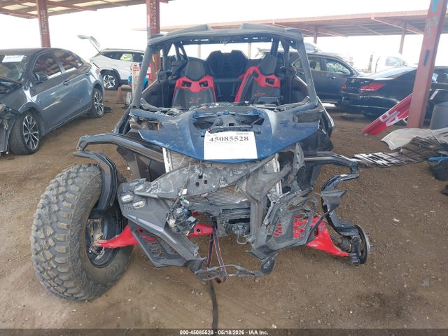 Can-Am Maverick R Max X Rs
